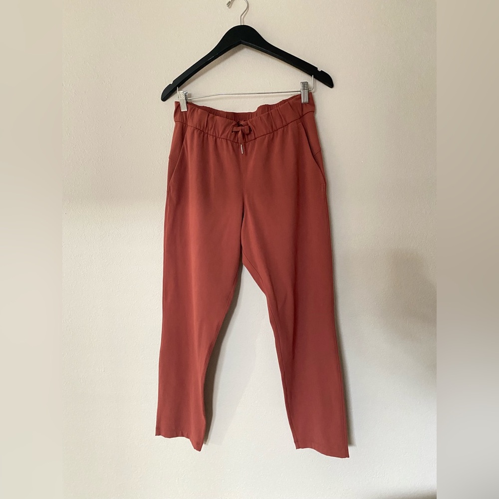 Lululemon On the Fly 7/8 Pant Rustic Clay Size 8